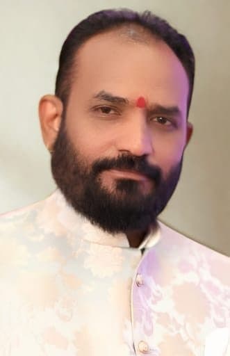 Shri Sachin Guruji Padekar